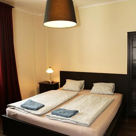 Center In Middle Of Apartamento Bratislava