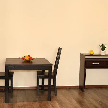 Center In Middle Of * 브라티슬라바