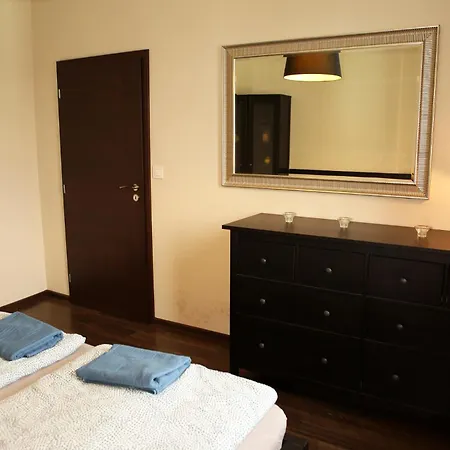 Center In Middle Of 브라티슬라바